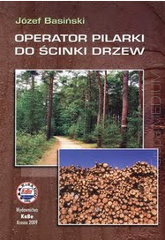 Operator pilarki do ścinki drzew